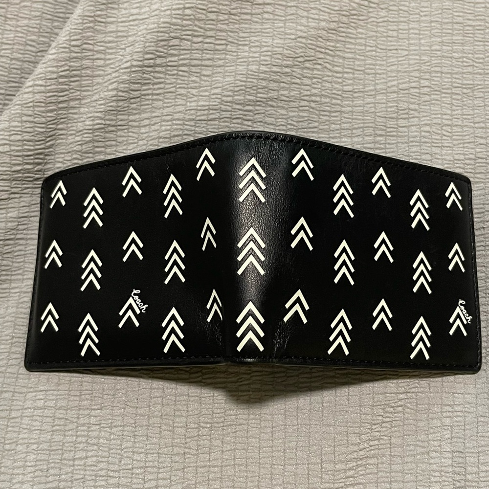 SOLD❗️Coach wallet 🏹 - Picture 2 of 4